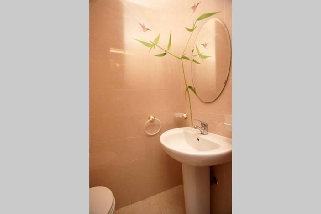 Apartamento Barrio Alfalfa Apartment Seville Luaran gambar